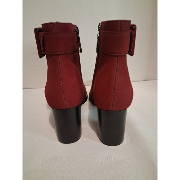 Marc Joseph New York Ankle Boots Size 8.5M Deep Red Suede Block Heel Buckle - Picture 3 of 9